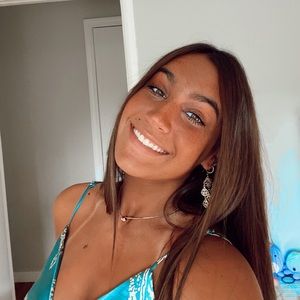 Meet your Posher, Paige